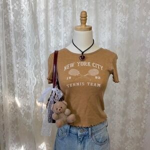 American Eagle Brown Baby Tee Shirt Tennis New York City Womens XS‎